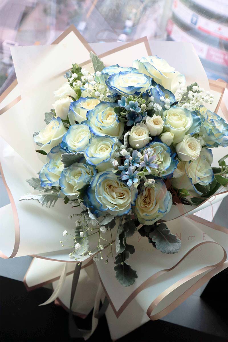 [Allure] 18 ice blue rose bouquet