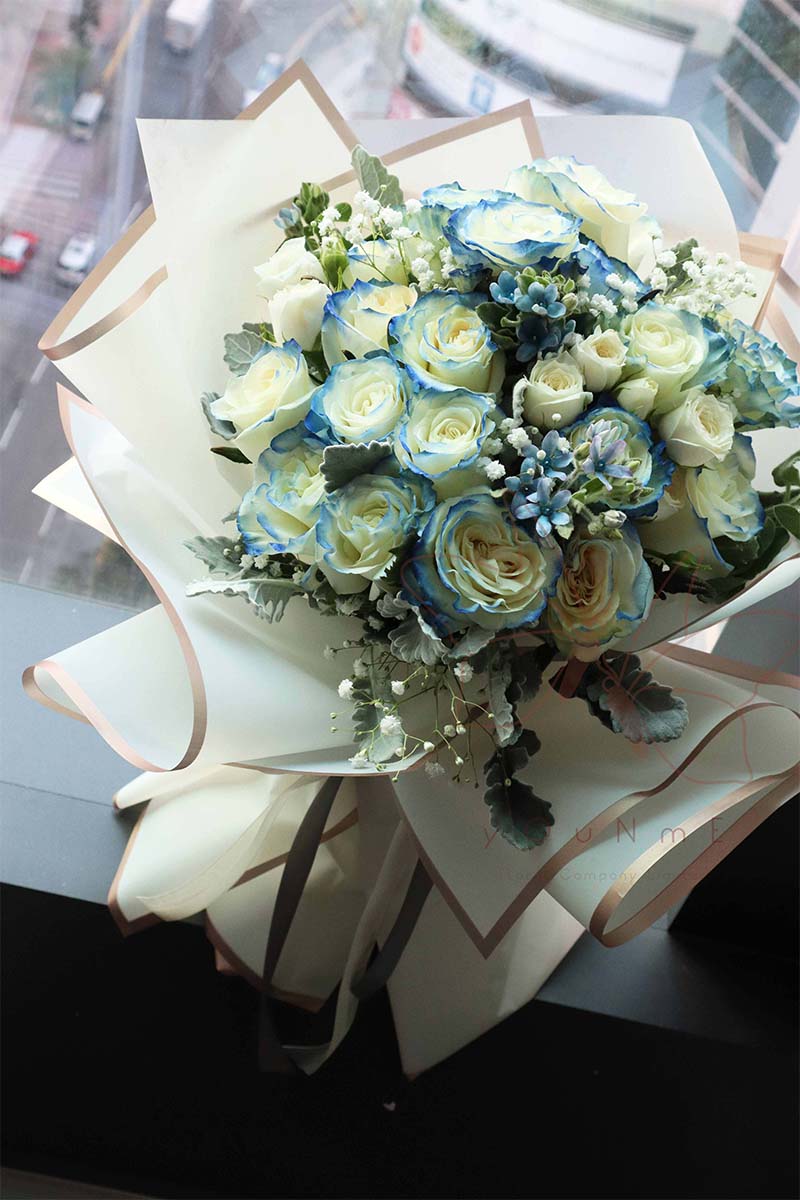 [Allure] 18 ice blue rose bouquet