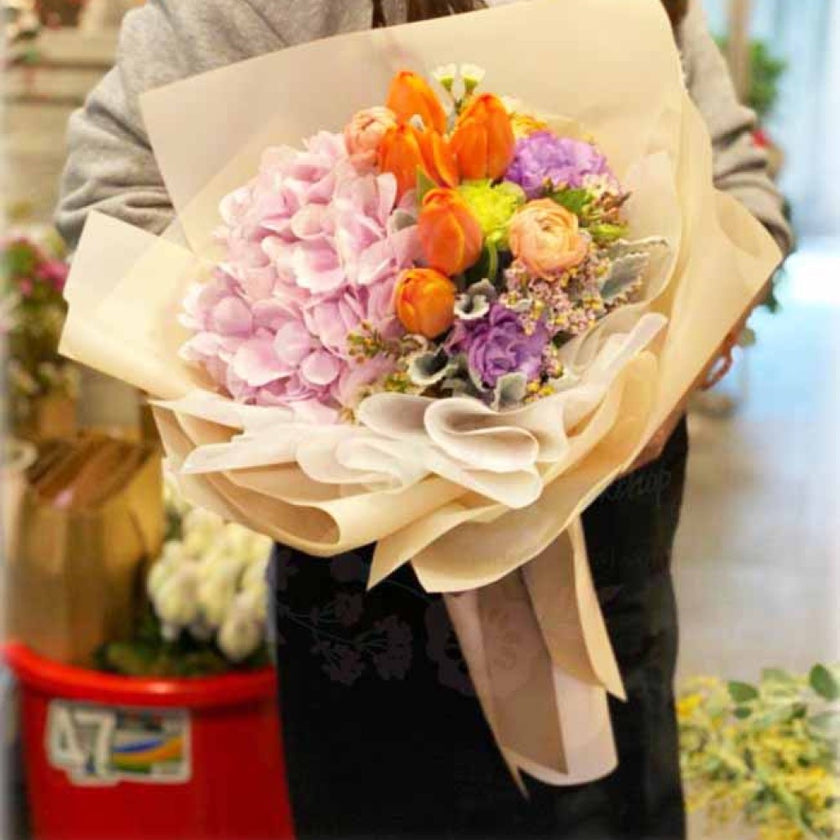 [Always Happy] Hydrangea Tulip Bouquet