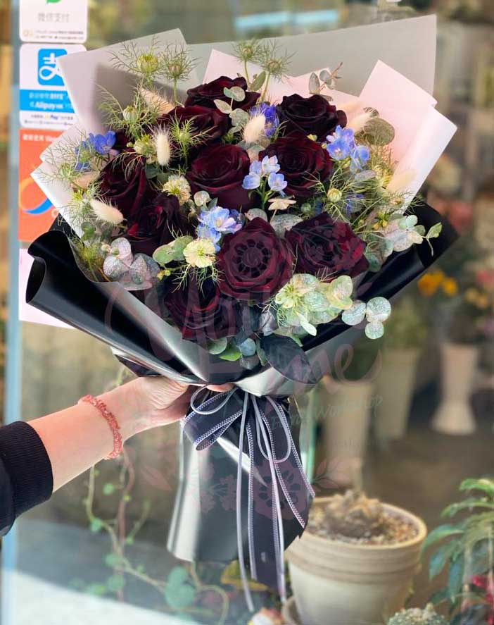 [Unique] bouquet of 18 Dutch black roses