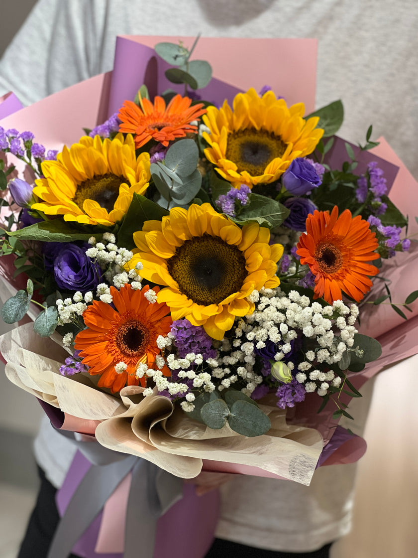 [Sunny Day] Sunflower and Platycodon Bouquet