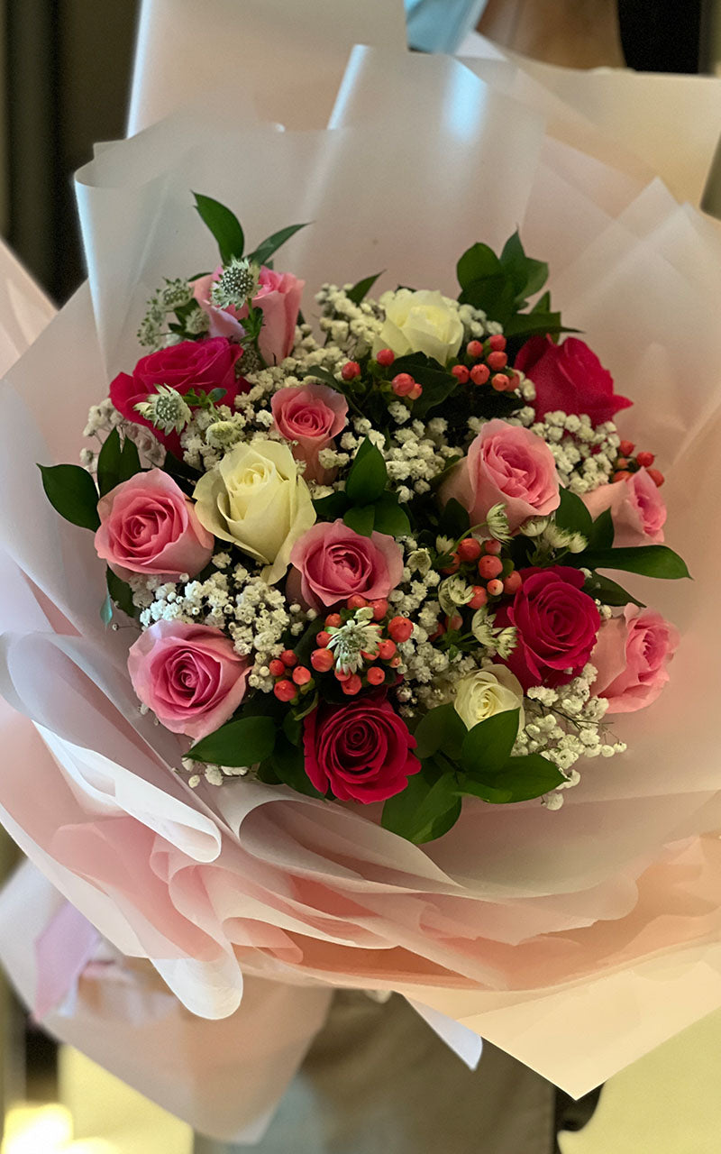 [Amusement Park] 15 mixed color rose bouquet