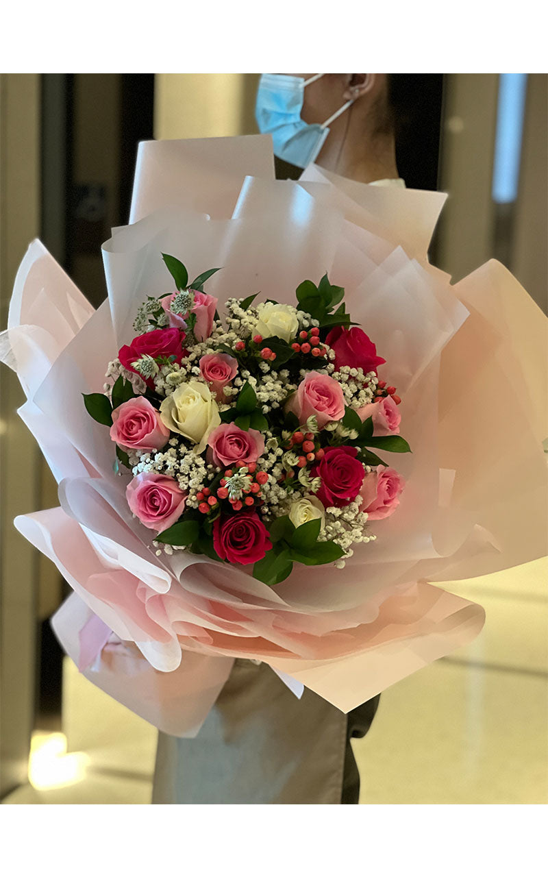 [Amusement Park] 15 mixed color rose bouquet