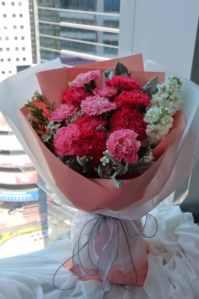 [Warm] 10 two-color carnation bouquet