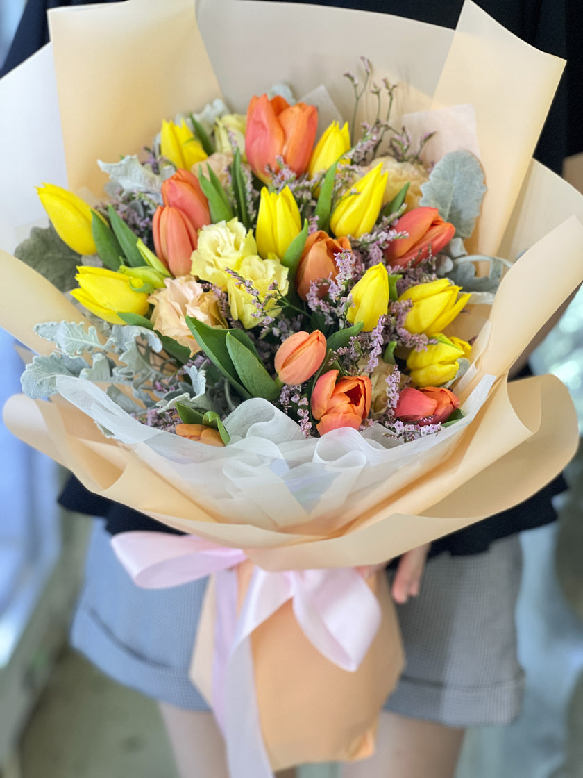 [Sunshine Love] Two-color tulip and platycodon bouquet