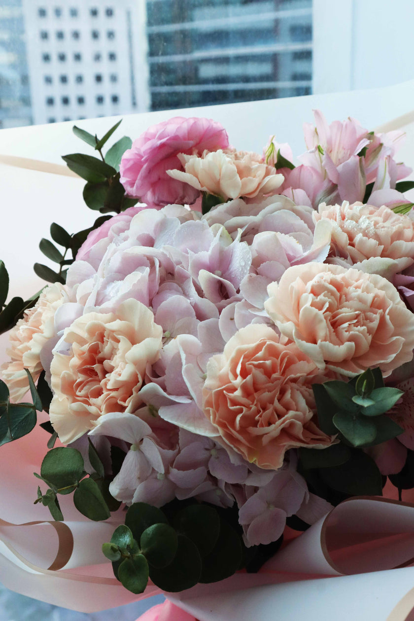 [Gentle You] Pink Hydrangea Carnation Bouquet
