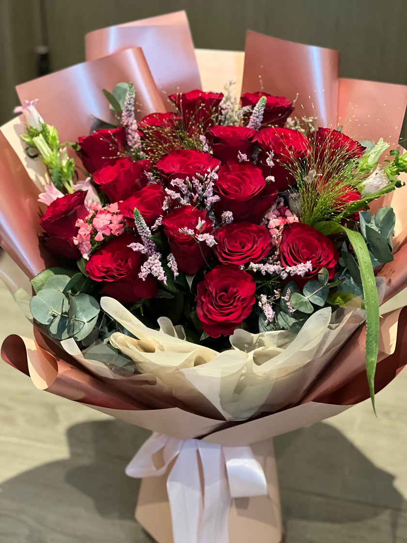[Lovely and gorgeous] 18 red rose bouquet