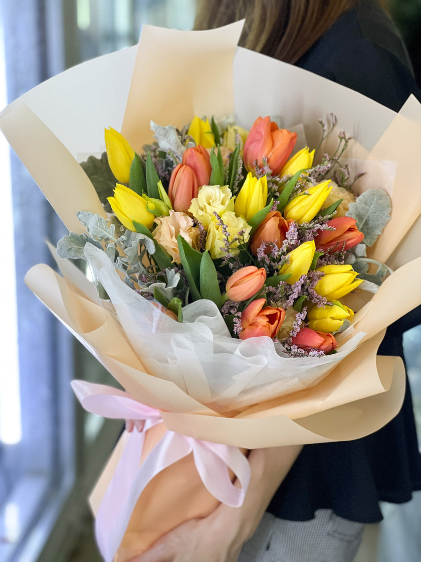 [Sunshine Love] Two-color tulip and platycodon bouquet
