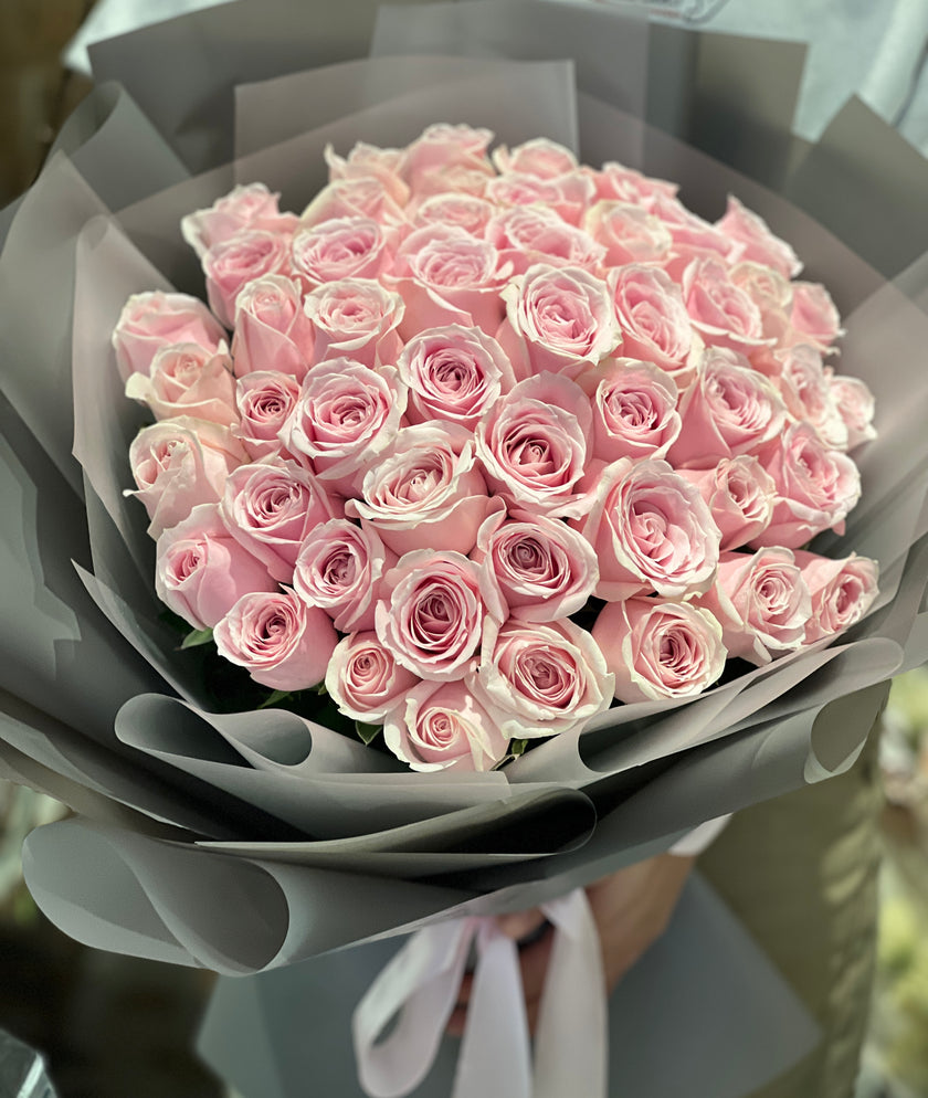 [Eternal Warmth] 50 pink rose bouquets