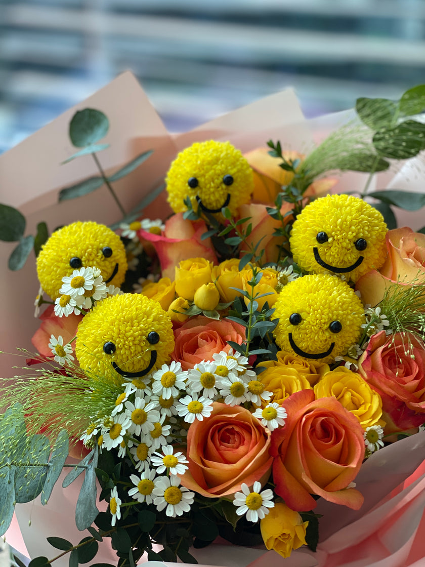 [Jumping for Joy] Ping Pong Chrysanthemum Orange Rose Bouquet