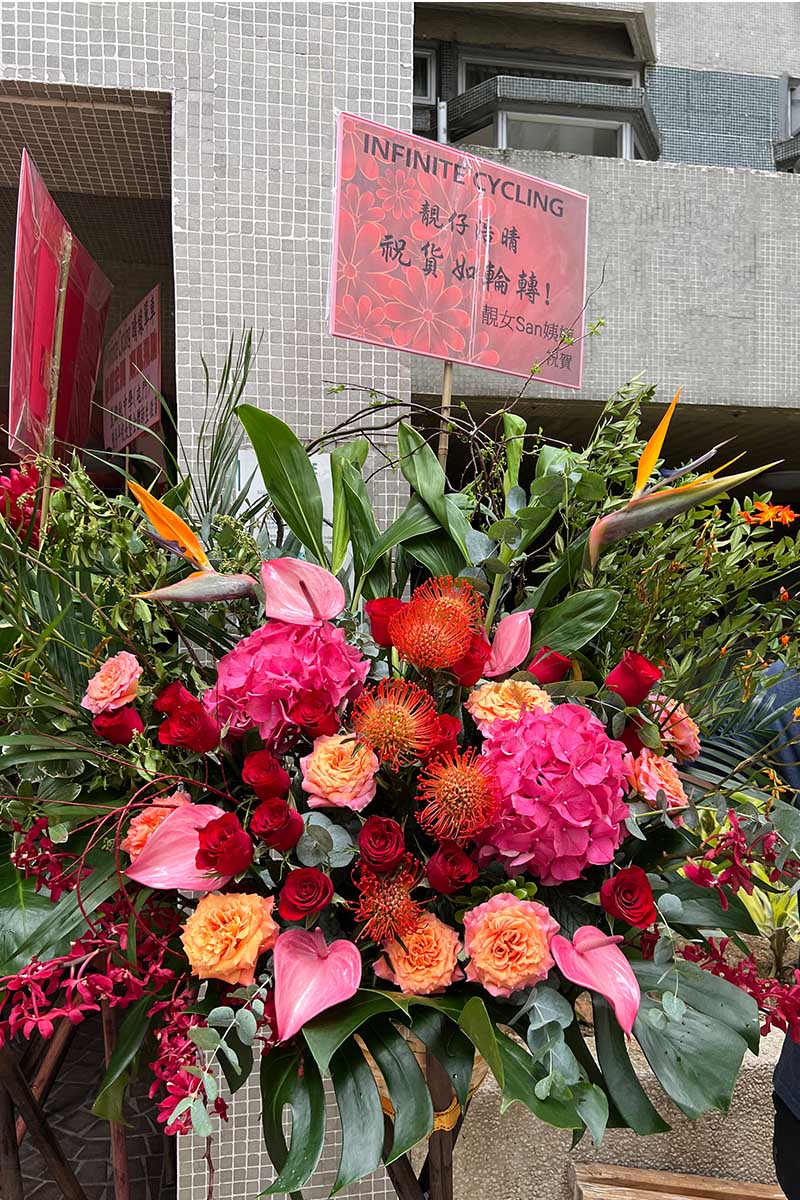 [Everything goes well] Roses blooming flower basket | Concert flower basket - with tripod can be made into double layers (YNM-FS-012)