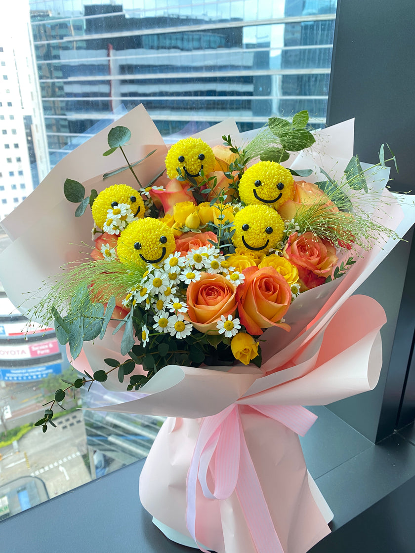 [Jumping for Joy] Ping Pong Chrysanthemum Orange Rose Bouquet