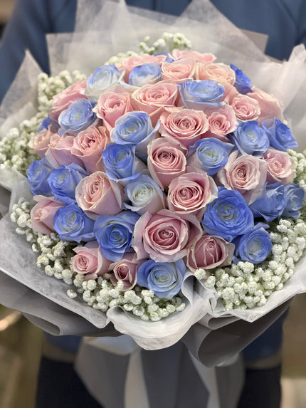 [Pink and Blue Dream] Valentine's Day Bouquet of 50 Pink and Ice Blue Roses