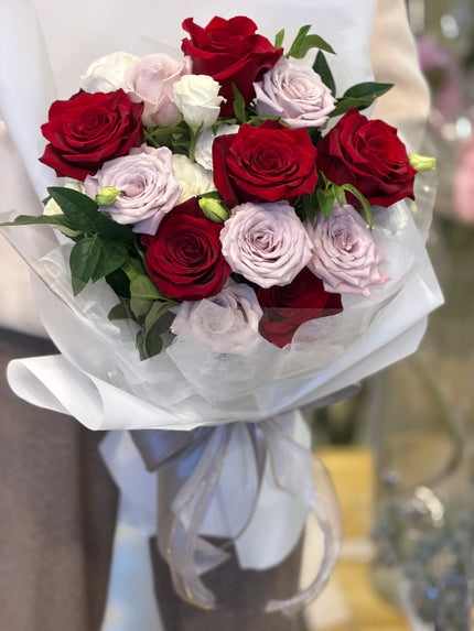 [Double Rose First Love] Valentine's Day Bouquet of 12 Two-Tone Roses