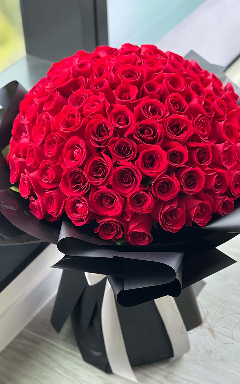 [Perfect] 99 Gorgeous Red Rose Proposal Bouquet