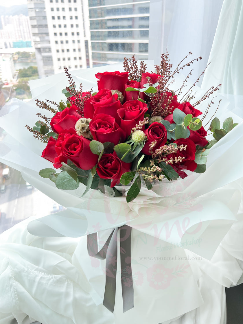 [Sentimental] 18 red rose bouquet