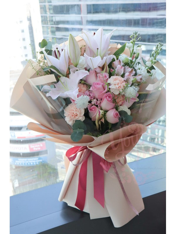 [Sincerely] Pink rose lily bouquet
