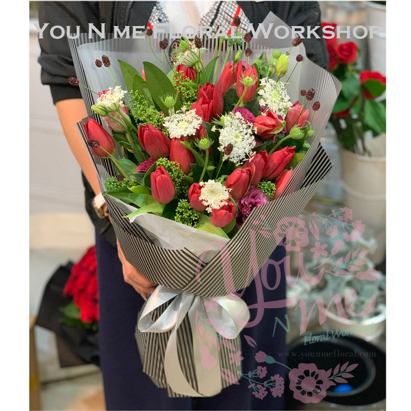 [Respect] Dutch Tulip Bouquet